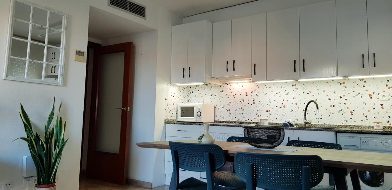 Ferienwohnung Concordia, Con Parking En El Puerto De Cambrils Exterior foto